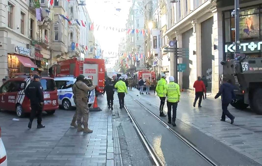 İstiklal Caddesi'ndeki patlamadan kahreden fotoğraf kareleri 22